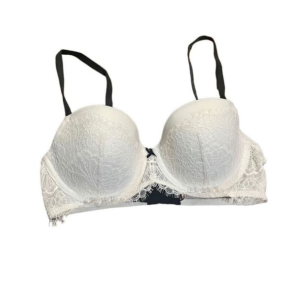 Victoria's Secret Other - Victoria's Secret White Lace Bra